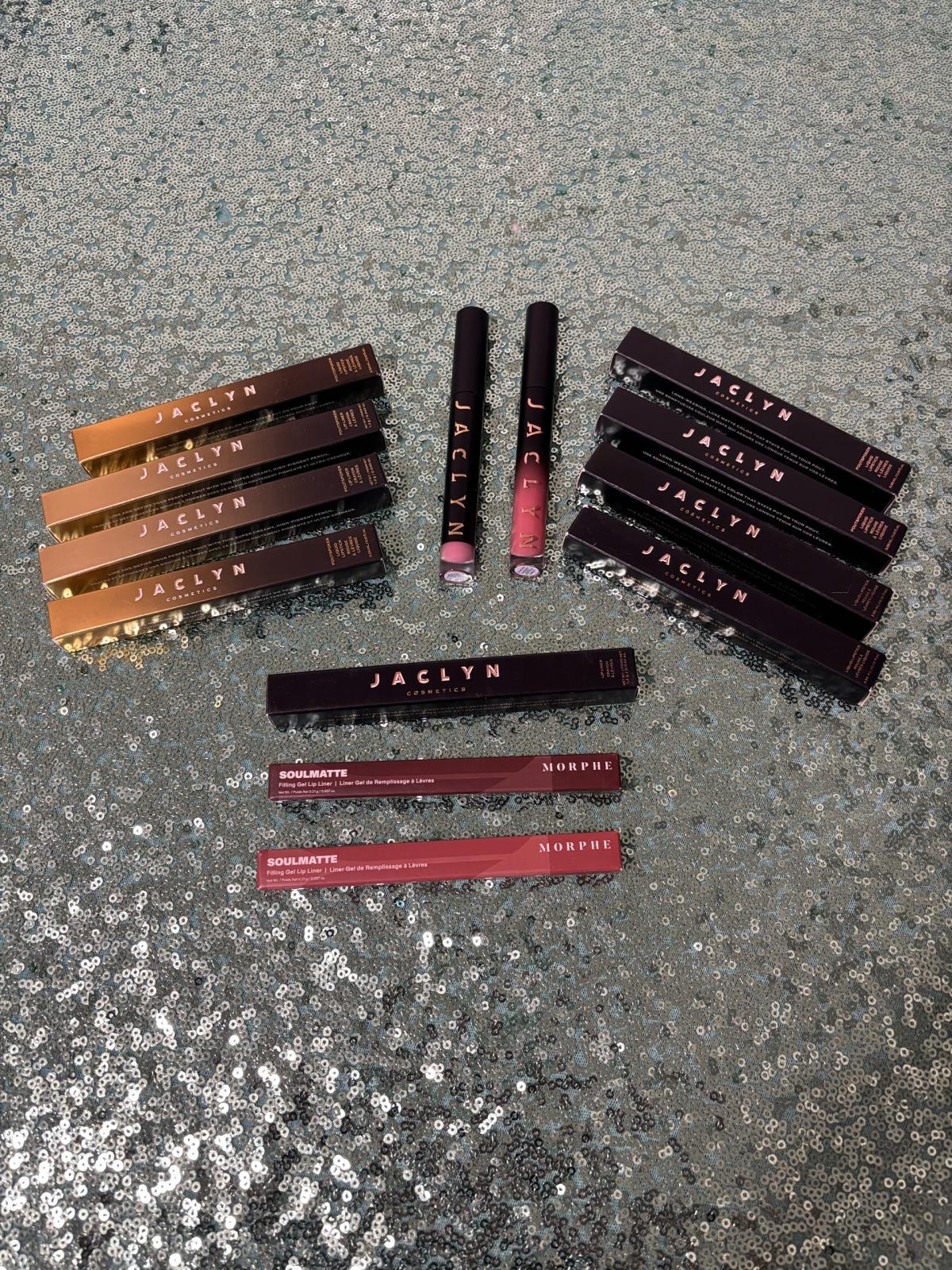 Makeup - Lynwood, California - Mi Mercado