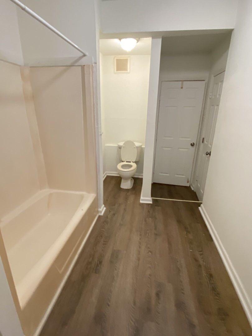2 bd 1 ba 700 Sq Ft  Available Now - Missouri City, Texas - Mi Mercado