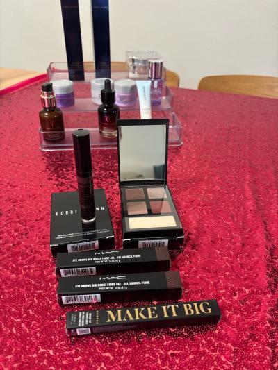 Makeup - Thumbnail 7